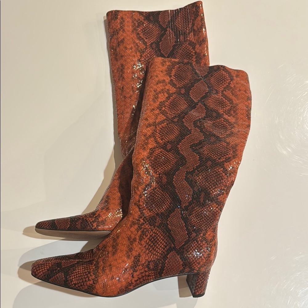 Katy Perry The Wonderering Women's Snakeskin Pattern Boots Size 8.5